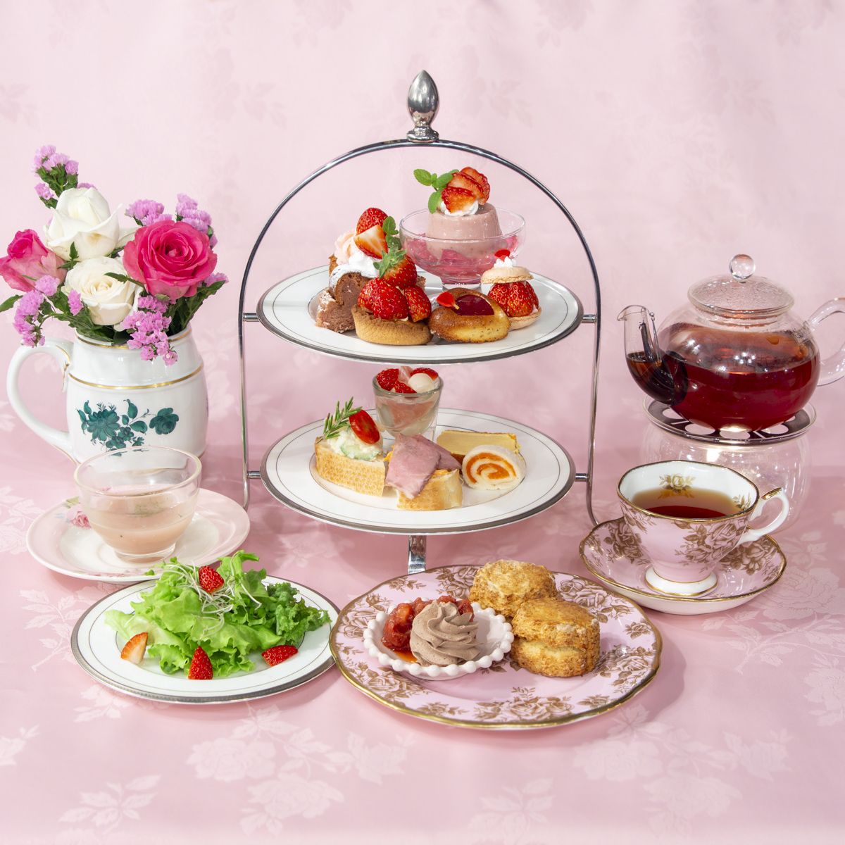 苺のローズアフタヌーンティーセット